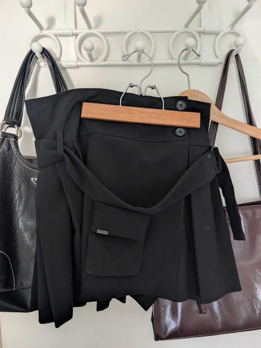 Cop Copine black pleated mini skirt